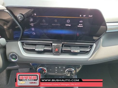 Used 2025 Chevrolet TrailBlazer LT FWD image 25