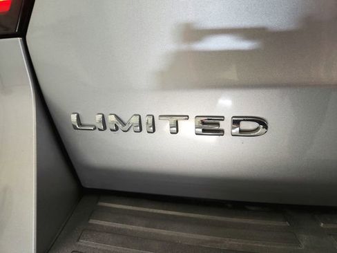 Used 2024 Ford Expedition Max Limited image 35