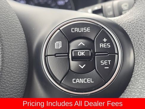 Used 2022 Kia Soul LX FWD image 18