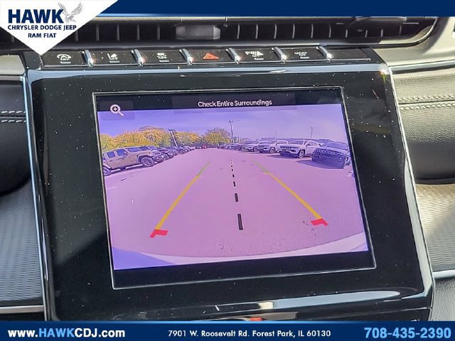 Certified 2025 Jeep Grand Cherokee Laredo w/ Luxury Tech Group I AWD/4WD image 18