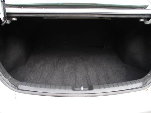 Used 2018 Hyundai Elantra Value Edition image 7