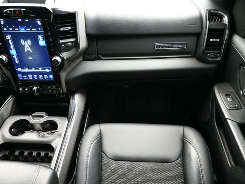 Used 2021 RAM 1500 Big Horn w/ Built-to-serve Edition AWD/4WD image 39