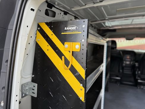 Used 2018 Mercedes-Benz Metris w/ Blind Spot Assist Package image 17