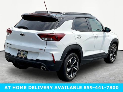 Used 2023 Chevrolet TrailBlazer RS w/ Convenience Package FWD image 6