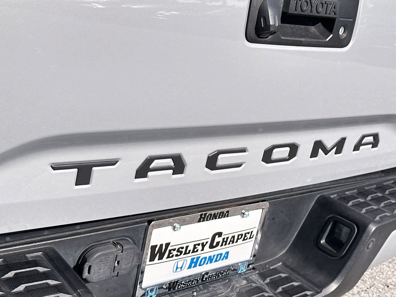 Used 2021 Toyota Tacoma 4x4 Double Cab image 11