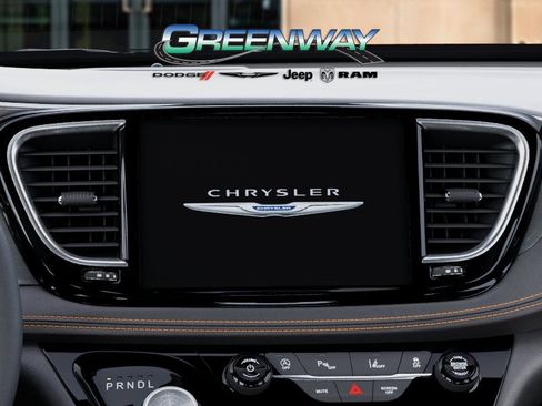 New 2026 Chrysler Pacifica Pinnacle FWD image 18