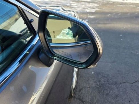 Used 2021 Toyota Camry LE image 49