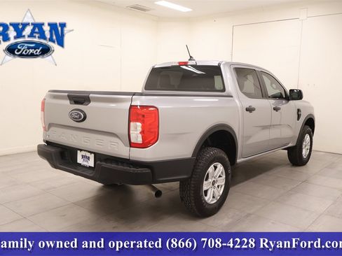Used 2024 Ford Ranger XL image 4