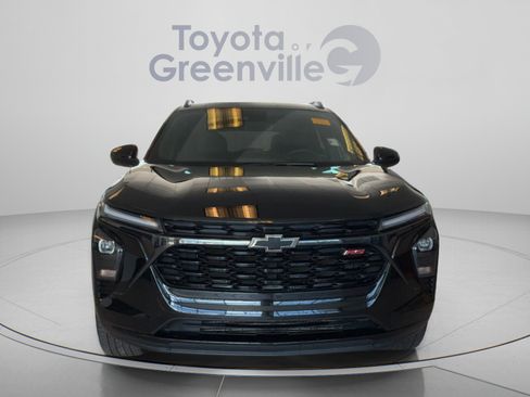 Used 2024 Chevrolet Trax RS w/ Driver Confidence Package FWD image 9