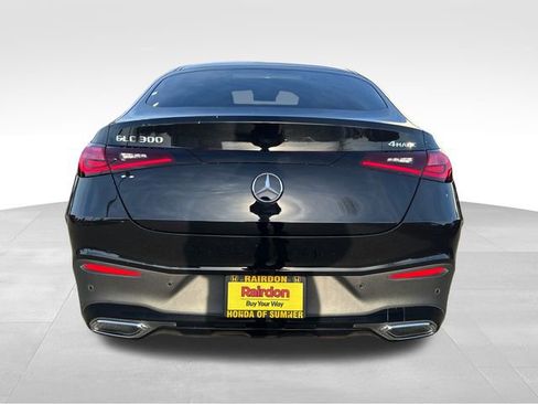 Used 2024 Mercedes-Benz GLC 300 4MATIC image 11