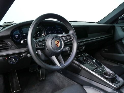 Certified 2020 Porsche 911 Carrera image 4
