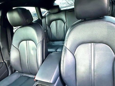 Used 2017 Audi S7 Prestige w/ S7 Sport Package image 14