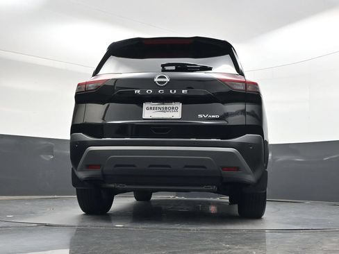 Certified 2023 Nissan Rogue SV w/ SV Premium B Package AWD/4WD image 44