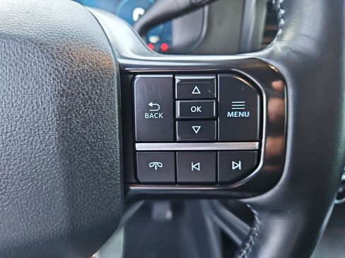 Used 2025 Ford F350 Platinum image 21