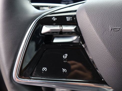 Used 2024 Cadillac Lyriq Sport image 42