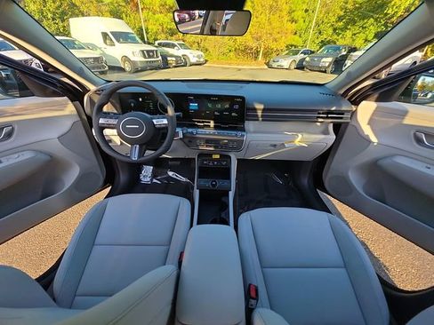 New 2026 Hyundai Kona SEL Premium FWD image 18