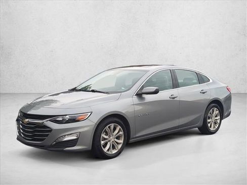 Used 2024 Chevrolet Malibu LT image 1