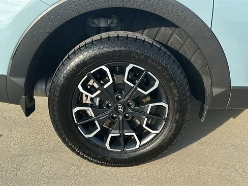 Used 2022 Hyundai Santa Cruz SEL w/ Activity Package FWD image 17