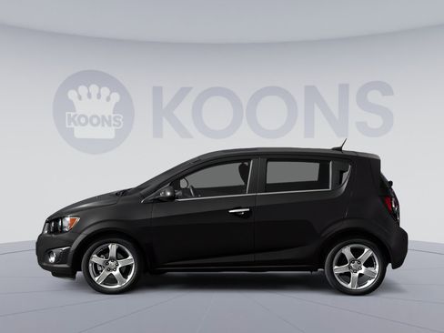 Used 2014 Chevrolet Sonic LTZ w/ Fun and Sun Package image 4