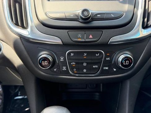 Used 2024 Chevrolet Equinox LT w/ LPO, Floor Liner Package FWD image 16