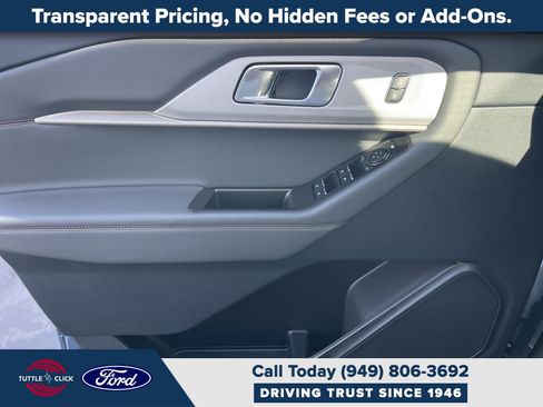 Used 2026 Ford Explorer Active RWD image 21
