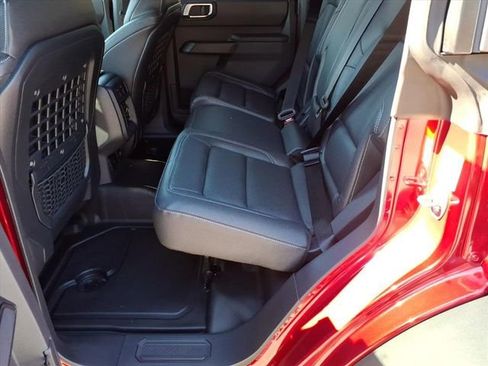 New 2025 Ford Bronco Big Bend w/ Black Diamond Package image 18