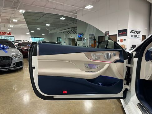 Used 2018 Mercedes-Benz E 400 Coupe image 12