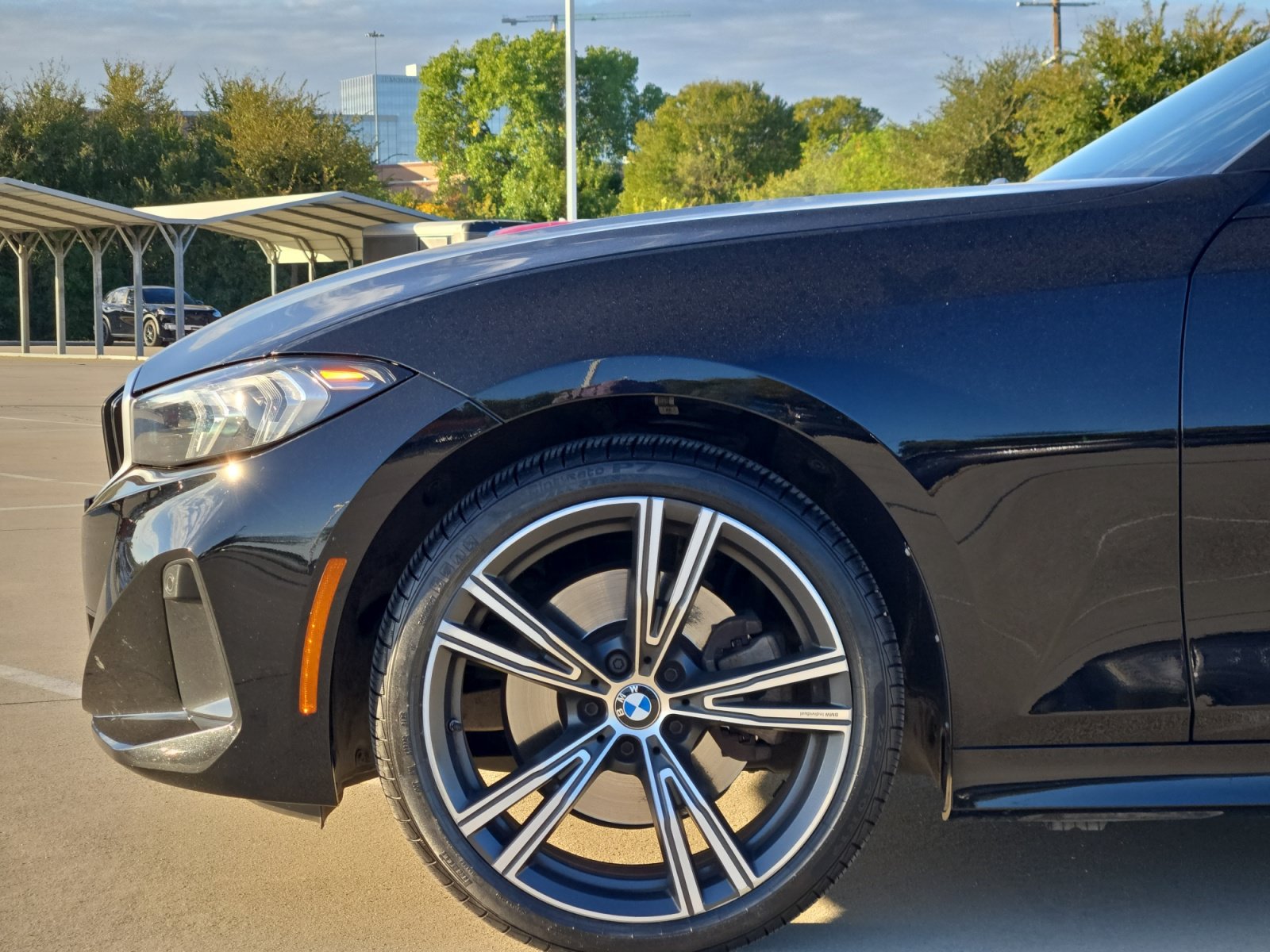 Used 2023 BMW 330i Sedan w/ Driving Assistance Package RWD image 26