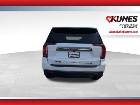Used 2022 GMC Yukon AT4 AWD/4WD image 7