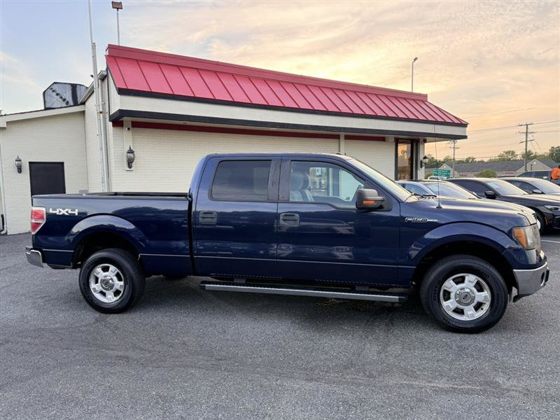 Used 2014 Ford F150 XLT w/ Trailer Tow Package AWD/4WD image 4