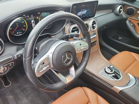 Used 2020 Mercedes-Benz C 300 Sedan image 4