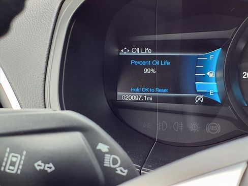 Used 2023 Ford Edge Titanium image 18