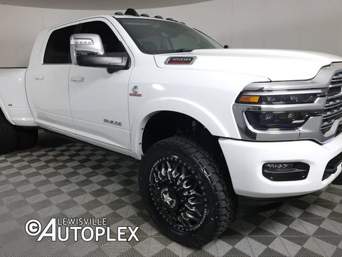 Used 2026 RAM 3500 Longhorn AWD/4WD image 3