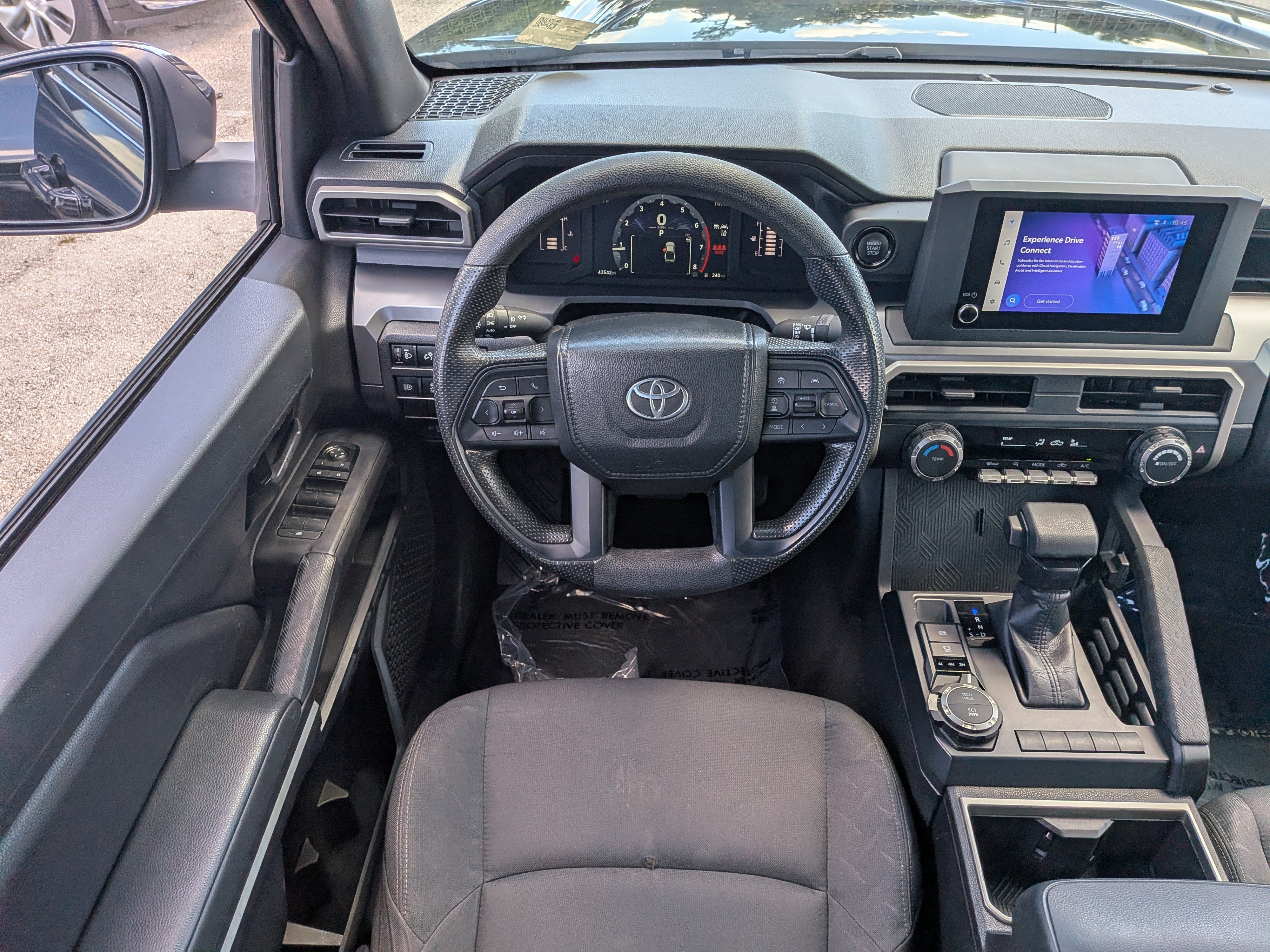 Used 2024 Toyota Tacoma SR5 AWD/4WD image 17