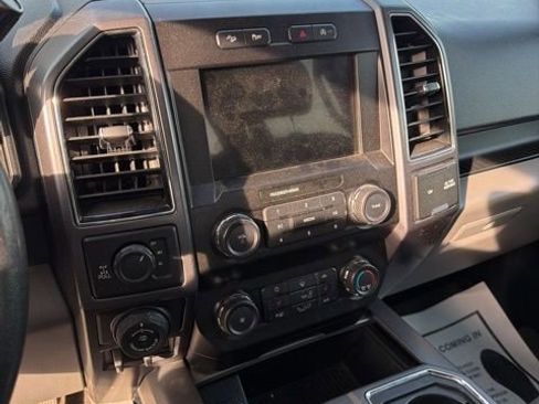 Used 2020 Ford F150 XLT w/ Equipment Group 302A Luxury AWD/4WD image 10
