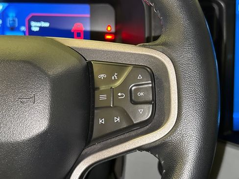 Used 2022 Ford Bronco Badlands AWD/4WD image 32