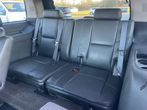 Used 2011 GMC Yukon Denali image 11