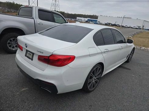 Used 2018 BMW 540i w/ M Sport Package image 4