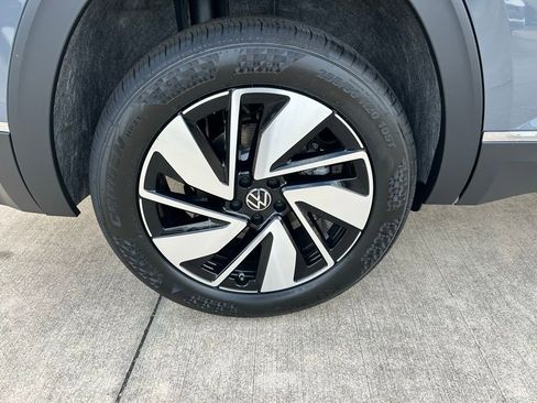 New 2026 Volkswagen Atlas SEL AWD/4WD image 25