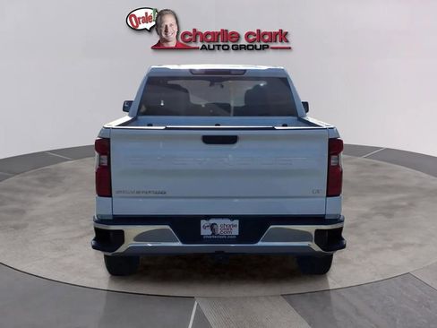 Used 2025 Chevrolet Silverado 1500 LT AWD/4WD image 4