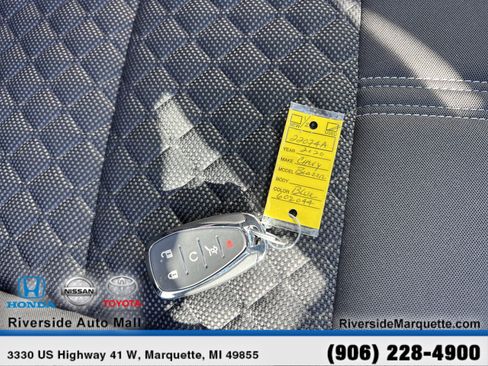 Used 2020 Chevrolet Blazer LT image 26