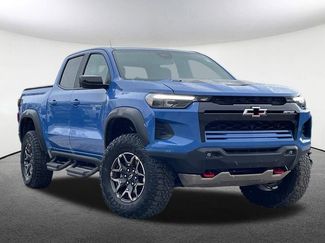 Used 2025 Chevrolet Colorado ZR2 w/ Technology Package video 2