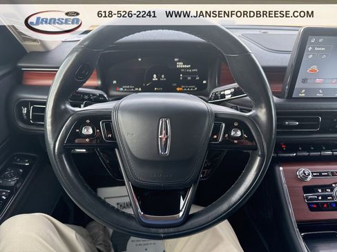Used 2023 Lincoln Aviator Reserve AWD/4WD image 15