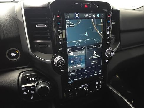 Used 2022 RAM 1500 Big Horn AWD/4WD image 26