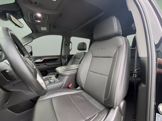 Used 2024 GMC Sierra 2500 Denali w/ Denali Reserve Package AWD/4WD image 12