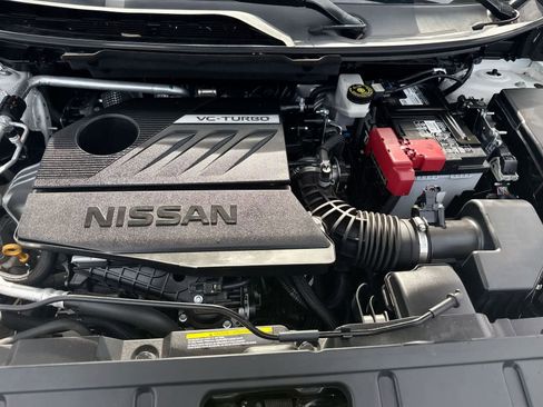 Used 2023 Nissan Rogue SV image 31