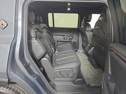 Used 2024 Rivian R1S Adventure AWD/4WD image 24