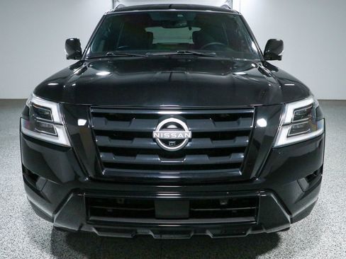 Used 2023 Nissan Armada SL w/ Midnight Edition Package AWD/4WD image 4
