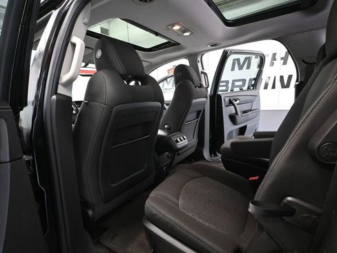 Used 2016 GMC Acadia SLE AWD/4WD image 39