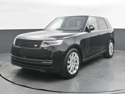 Used 2025 Land Rover Range Rover SE
